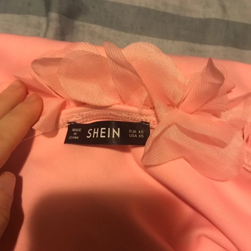 Dress - Picture 2 of 2